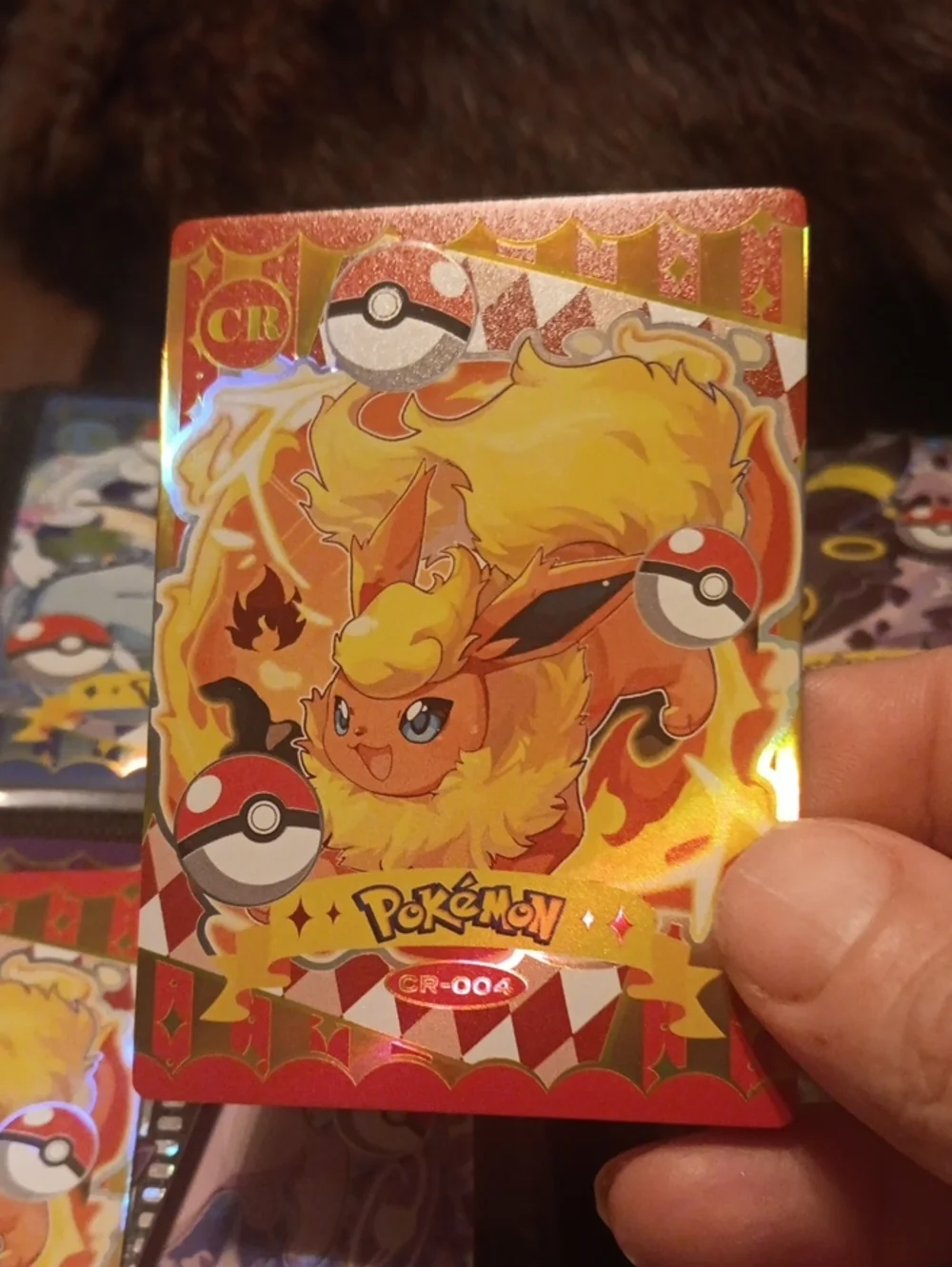 Pokemon Flareon Holographic Card - Red and Gold